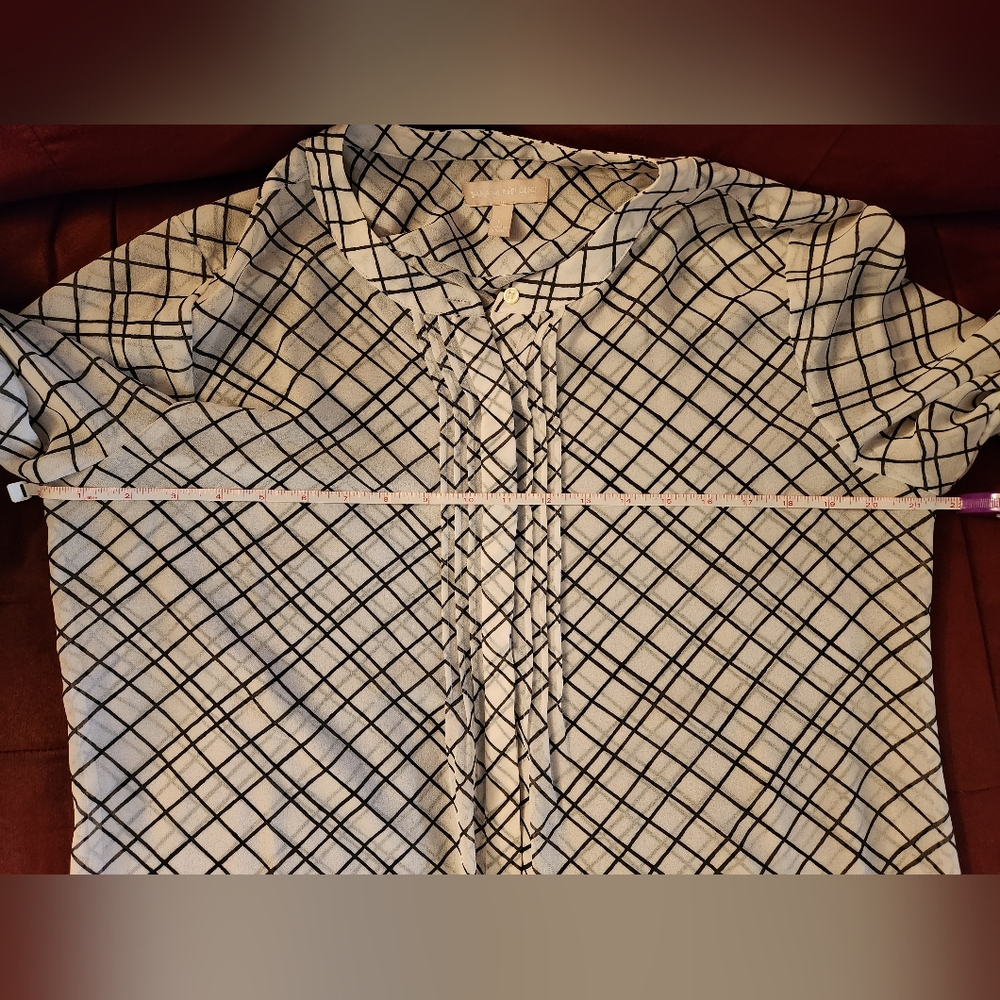Banana Republic Ivory & Black Semi-sheer Blouse - Picture 9 of 9